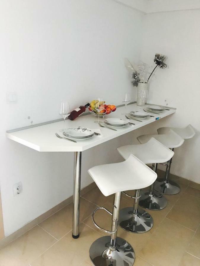 Apartments Martina Tisno Exterior photo